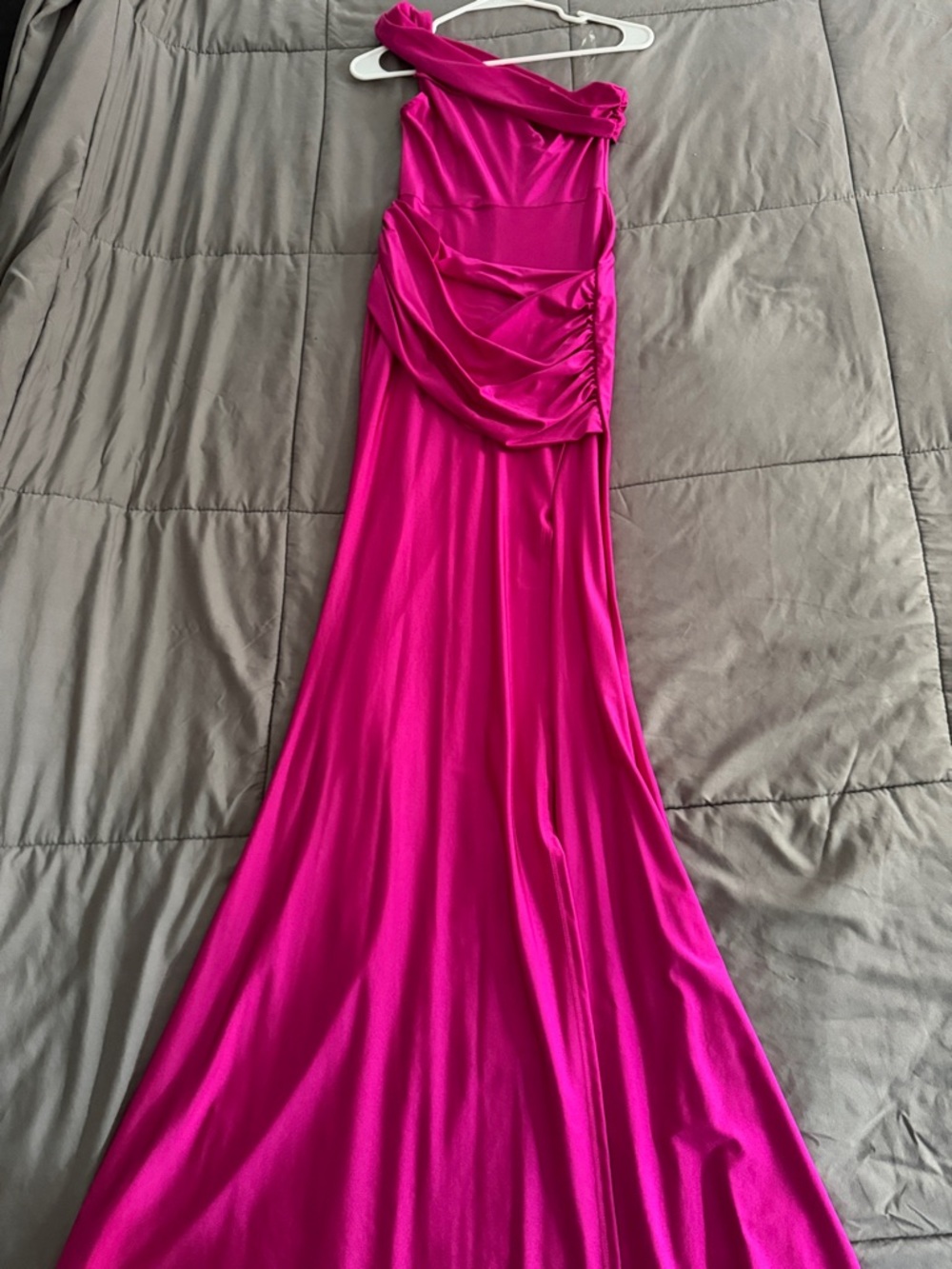 Fashion Nova One-Shoulder Fuchsia Gown